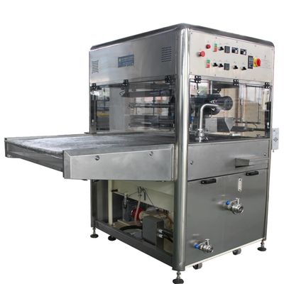 주문 15M 냉각 터널과 함께 Enrobing 라인 Fudge Enrober 코플랜드 냉각 압축기 PLC 제어 시스템 online manufacture